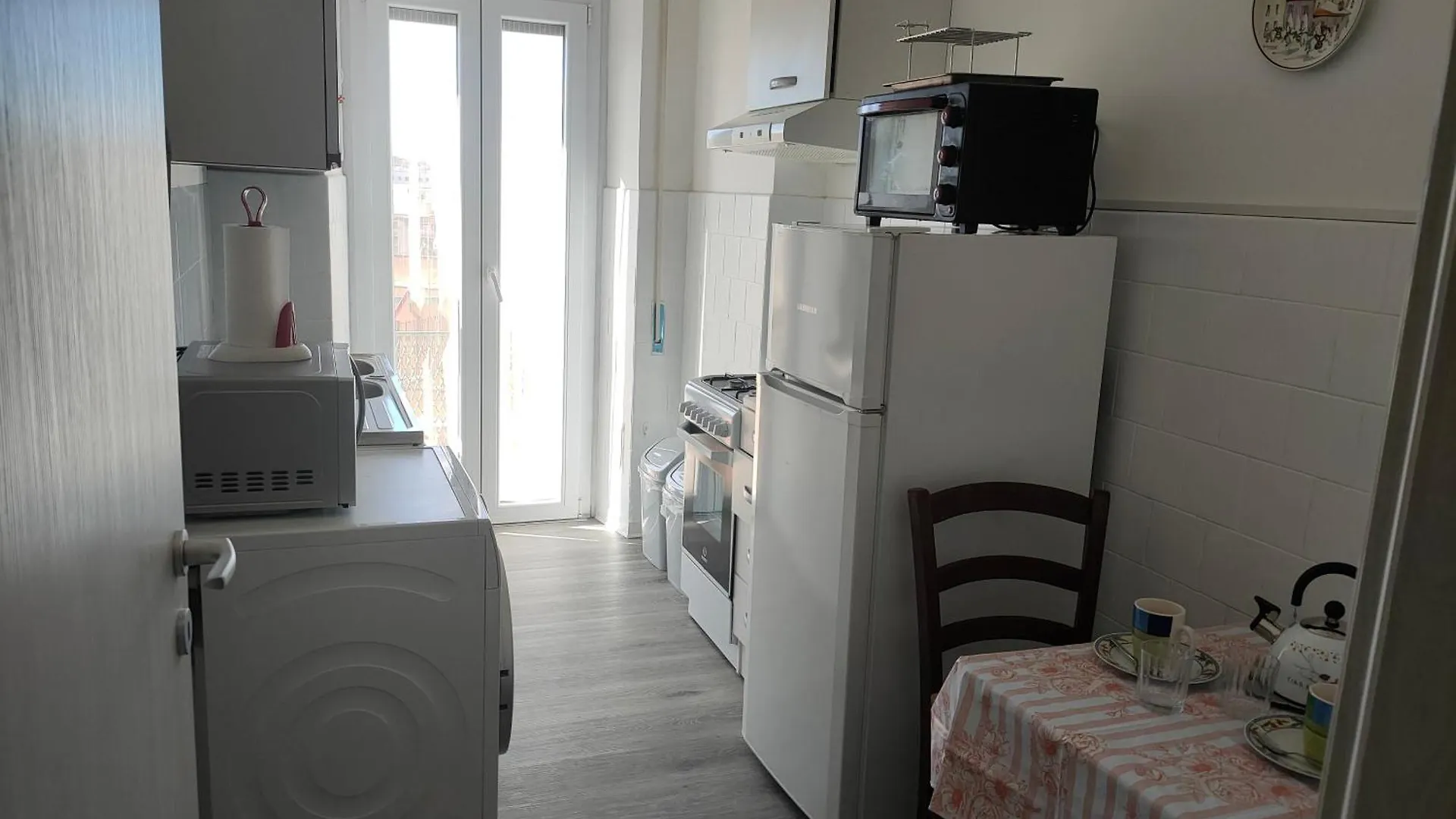 Pensionat Bibbi'S House San Lorenzo Rom Italien