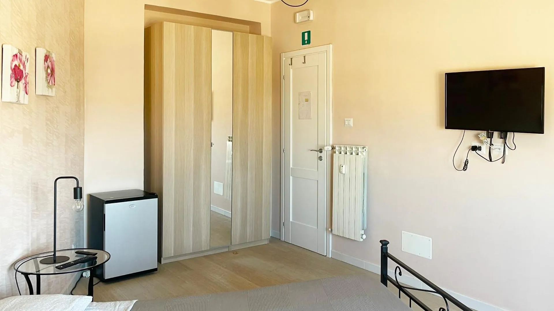 Pensionat Bibbi'S House San Lorenzo Rom Italien